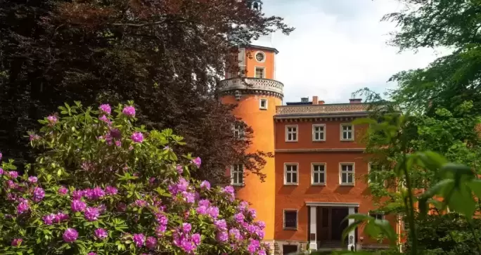 Przestrzenie spotkań biznesowych posiadające zabytkową architekturę&nbsp;