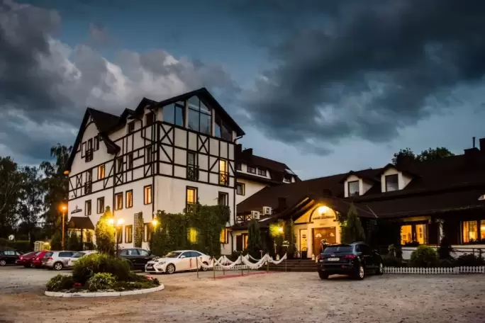 Dwór Korona Karkonoszy 