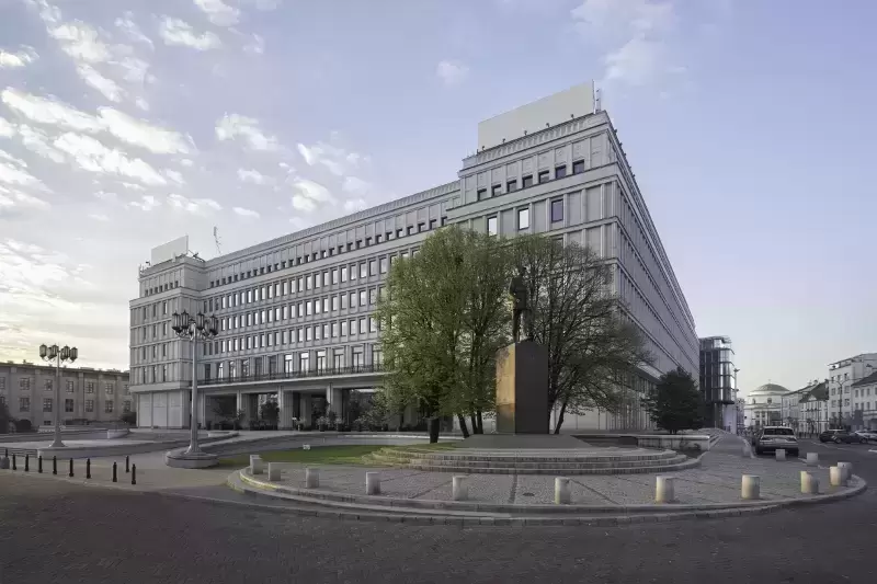 Centrum Bankowo-Finansowe Nowy Świat S.A.