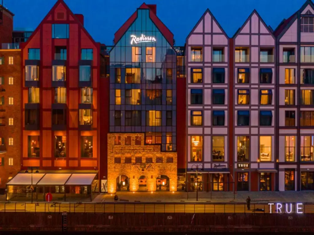 Radisson Hotel & Suites Gdańsk****