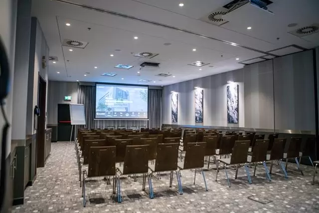 Holiday Inn Dąbrowa Górnicza****