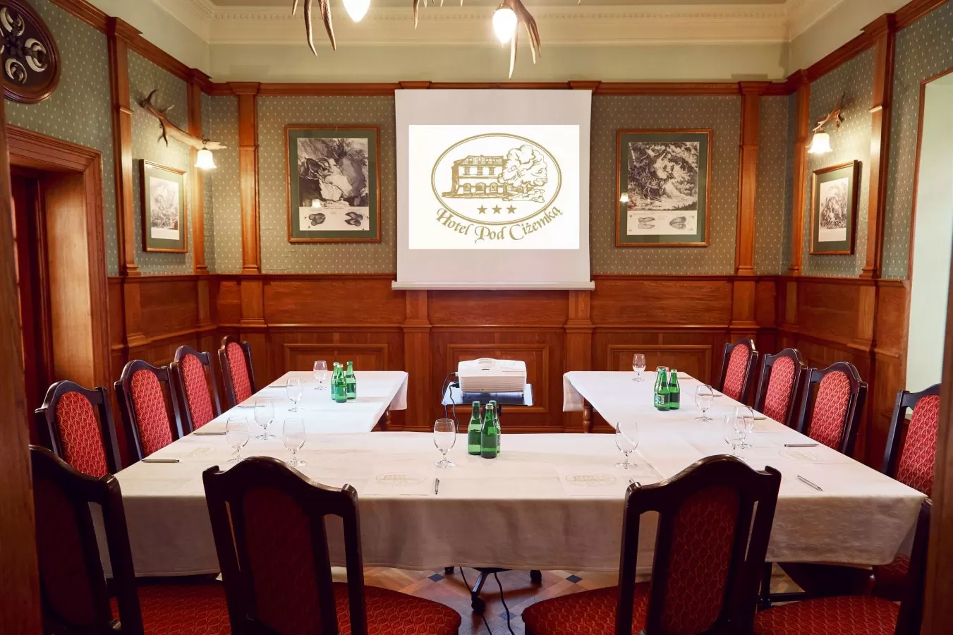 Zdjęcie sali Kolumnowa